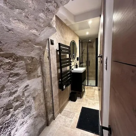 La Cave Du Port - Cddt Apartment